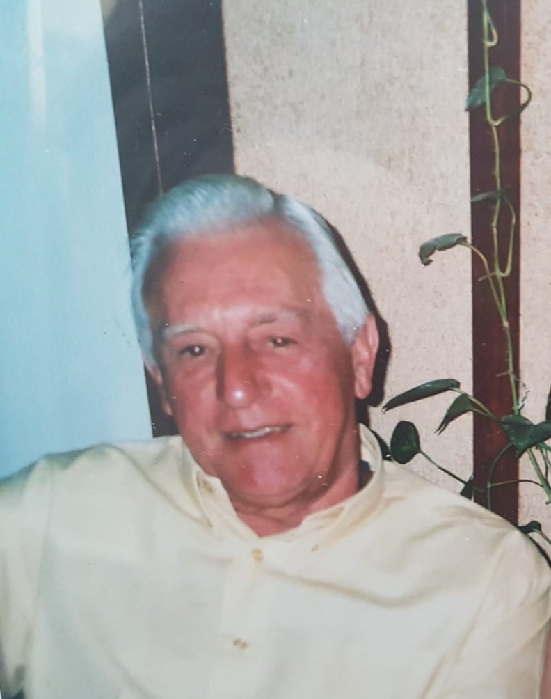 Lewington brian holding photo 2