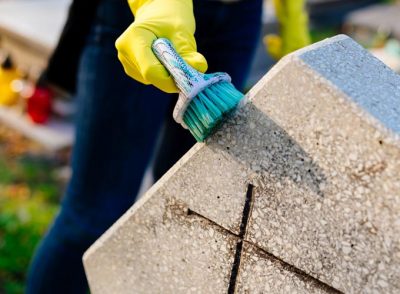 Brushing headstone